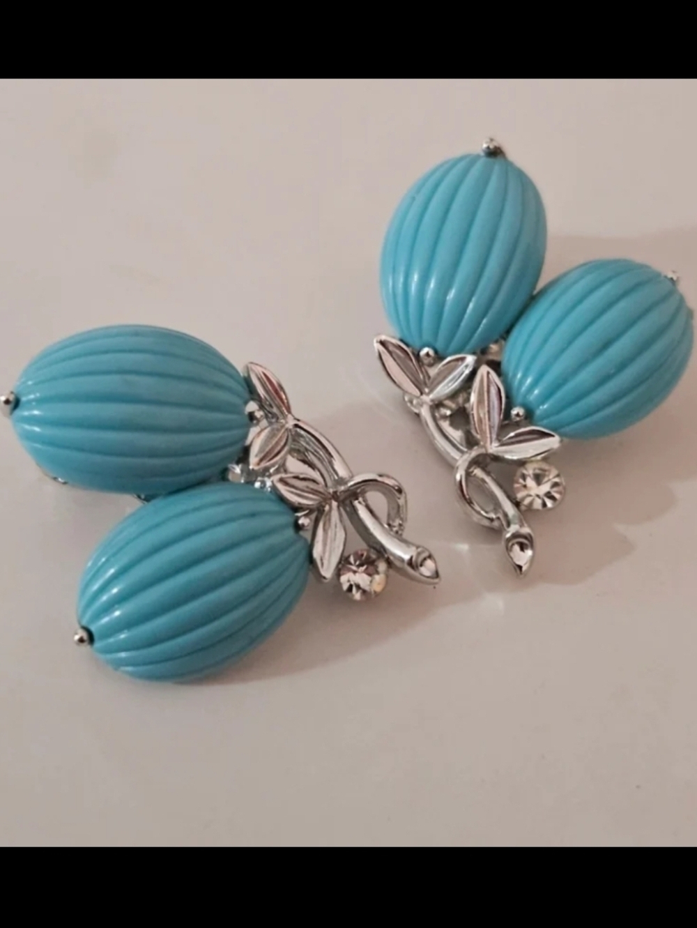 Vintage Lisner Rhinestone Cabochon Clip on Earrings